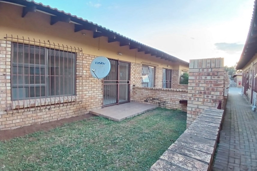1 Bedroom Property for Sale in Vaalpark Free State